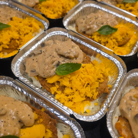 "Cheddamelt" Chicken Fillet with Mushroom Sauce & Mash