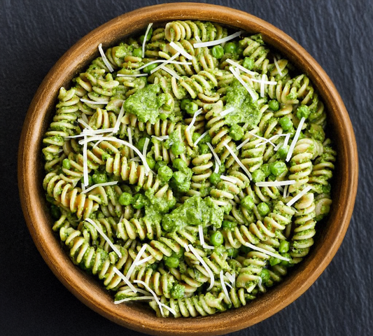 Basil Pesto Fusilli with Grilled Chicken, Baby Marrow & Peas