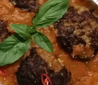 Grilled Pork Meatballs with "Lekker" Rice