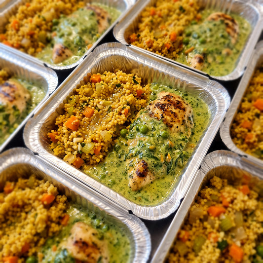Spinach & Broccoli Cream Chicken with Savoury Cous Cous